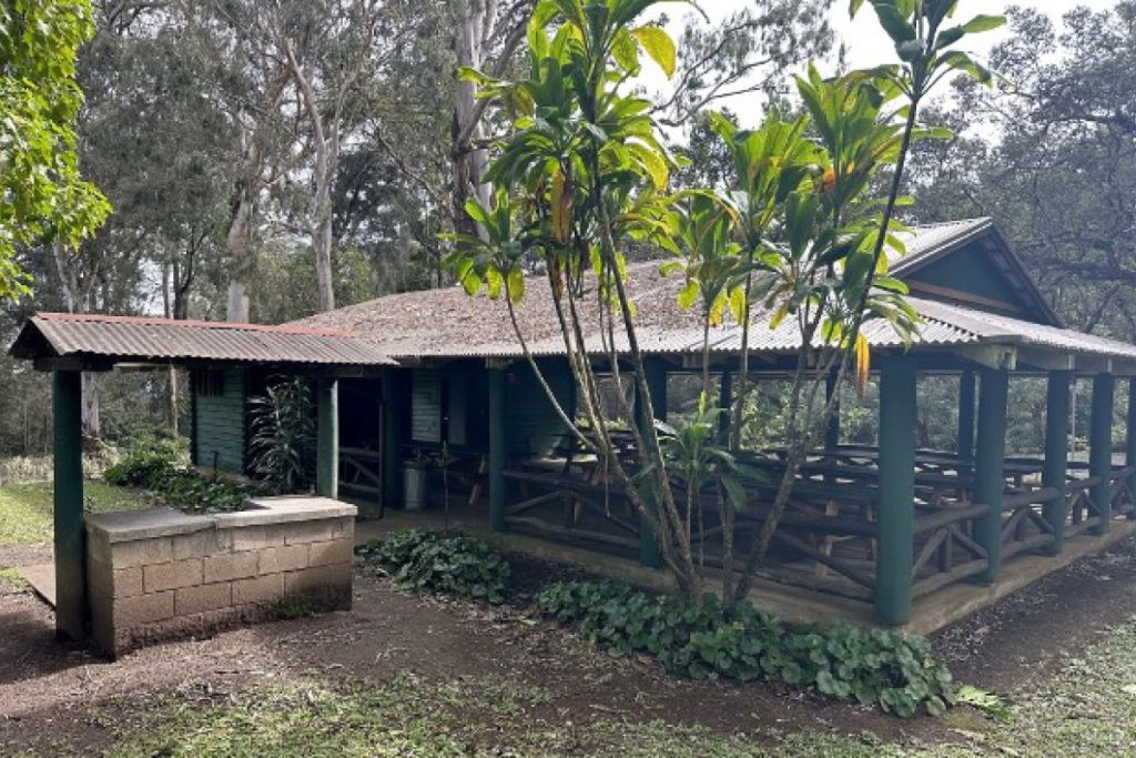 Kalōpā Nature Trail covered pavilion